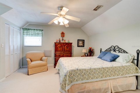 Villa ou maison à vendre à New Smyrna Beach, Floride: 4 chambres, 243.78 m2 № 1785985 - photo 27