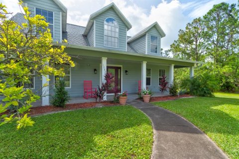 Villa ou maison à vendre à New Smyrna Beach, Floride: 4 chambres, 243.78 m2 № 1785985 - photo 3