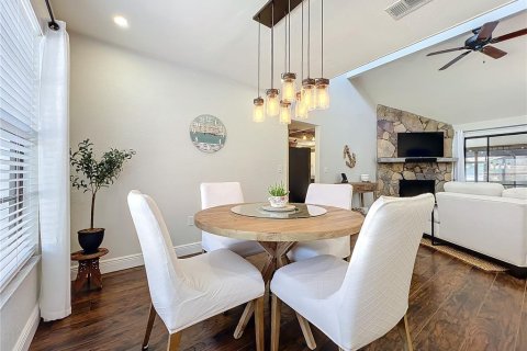Casa en venta en Sarasota, Florida, 3 dormitorios, 137.96 m2 № 1780913 - foto 5