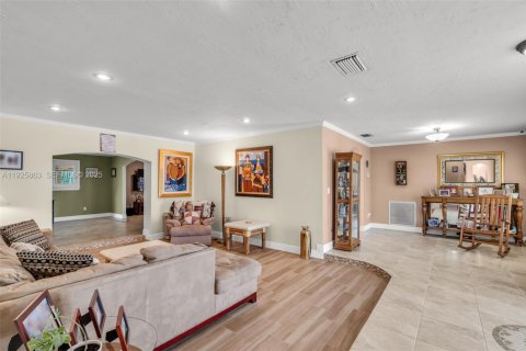 Купить виллу или дом в Майами, Флорида 4 спальни, 291.25м2, № 1986424 - фото 15