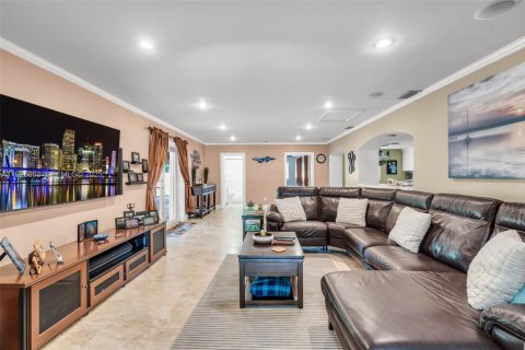 Купить виллу или дом в Майами, Флорида 4 спальни, 291.25м2, № 1986424 - фото 21