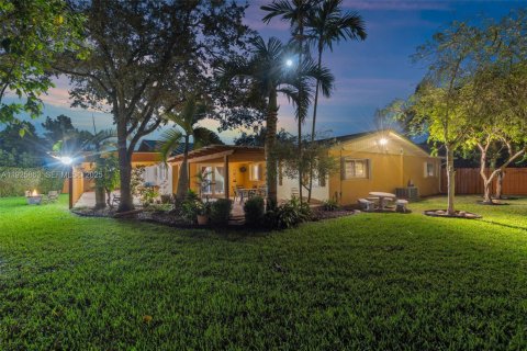 Купить виллу или дом в Майами, Флорида 4 спальни, 291.25м2, № 1986424 - фото 4