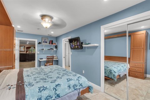 Купить виллу или дом в Майами, Флорида 4 спальни, 291.25м2, № 1986424 - фото 24