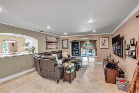 Купить виллу или дом в Майами, Флорида 4 спальни, 291.25м2, № 1986424 - фото 20