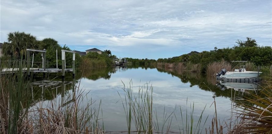 Terrain à Port Charlotte, Floride № 2359193