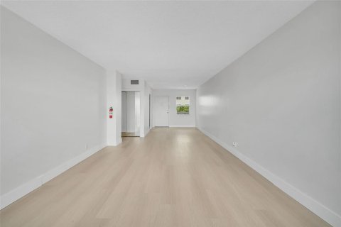 Copropriété à vendre à Fort Lauderdale, Floride: 1 chambre, 65.96 m2 № 2261880 - photo 6