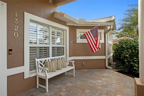 House in Saint Petersburg, Florida 4 bedrooms, 242.29 sq.m. № 2201605 - photo 4