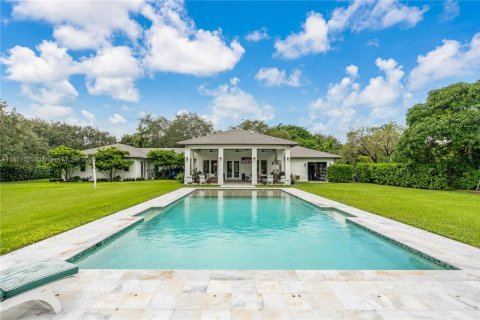 Casa en venta en Miami, Florida, 5 dormitorios, 290.41 m2 № 1895935 - foto 11