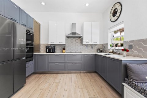 Villa ou maison à vendre à Doral, Floride: 4 chambres, 198.63 m2 № 1794444 - photo 19