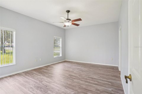 Casa en venta en Leesburg, Florida, 3 dormitorios, 179.77 m2 № 1835292 - foto 23