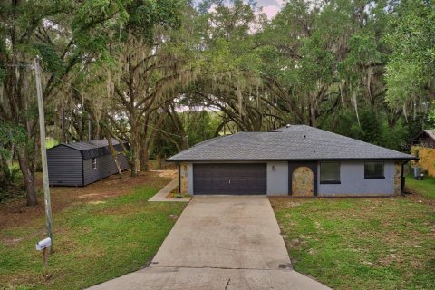 House in Dunnellon, Florida 4 bedrooms, 176.51 sq.m. № 2224610 - photo 7