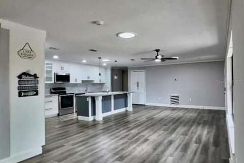 House in Dunnellon, Florida 4 bedrooms, 176.51 sq.m. № 2224610 - photo 12