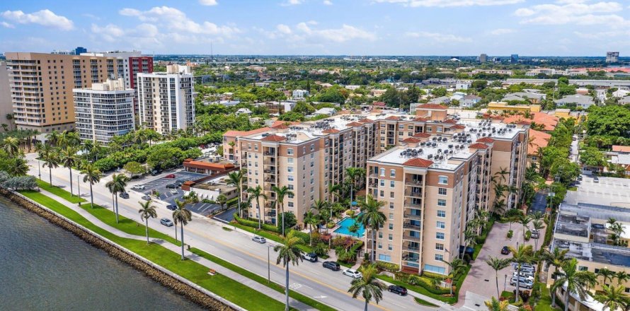 Condo in West Palm Beach, Florida, 3 bedrooms № 2263550