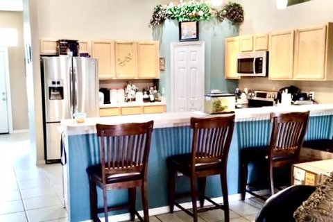 Casa en alquiler en Kissimmee, Florida, 4 dormitorios, 169.55 m2 № 1857656 - foto 7