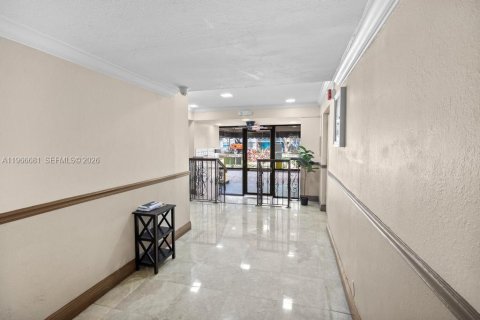 Снять в аренду кондоминиум в Норт-Майами, Флорида 2 спальни, 95.04м2, № 2028835 - фото 30