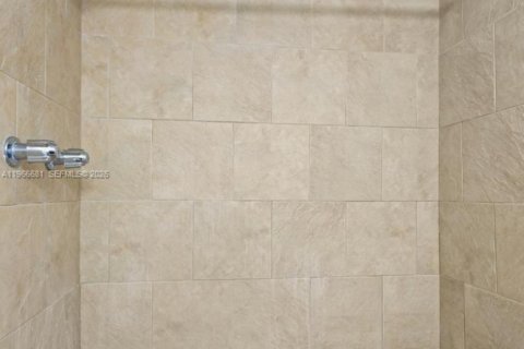 Снять в аренду кондоминиум в Норт-Майами, Флорида 2 спальни, 95.04м2, № 2028835 - фото 20