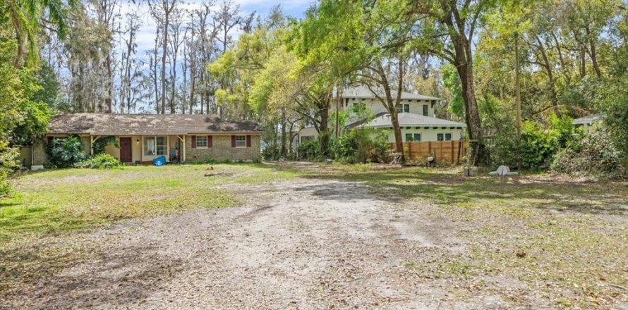 House in Odessa, Florida 3 bedrooms, 111.02 sq.m. № 1531526