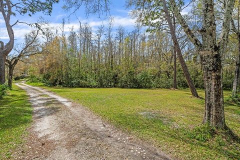 House in Odessa, Florida 3 bedrooms, 111.02 sq.m. № 1531526 - photo 5