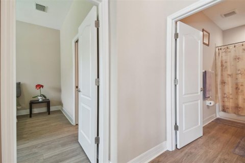 Купить виллу или дом в Ленд-о-Лейкс, Флорида 6 комнат, 391.12м2, № 2136453 - фото 12