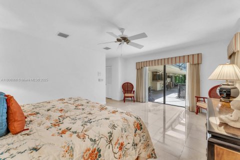 Casa en venta en Pinecrest, Florida, 5 dormitorios, 285.4 m2 № 1745819 - foto 16