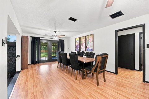 Villa ou maison à vendre à Wesley Chapel, Floride: 4 chambres, 167.6 m2 № 2324238 - photo 24