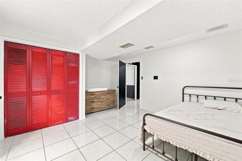 Villa ou maison à vendre à Wesley Chapel, Floride: 4 chambres, 167.6 m2 № 2324238 - photo 12