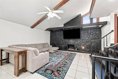 Villa ou maison à vendre à Wesley Chapel, Floride: 4 chambres, 167.6 m2 № 2324238 - photo 2