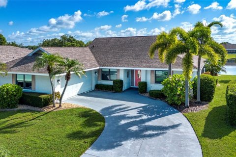 Casa en venta en Sun City Center, Florida, 2 dormitorios, 216 m2 № 1916948 - foto 2