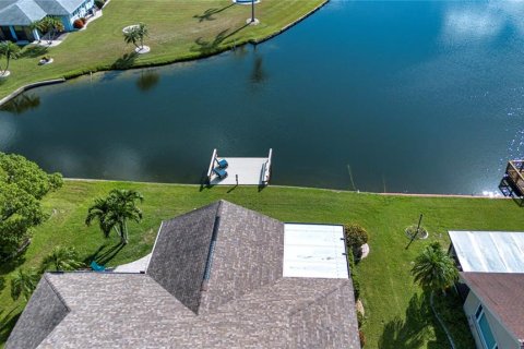 Casa en venta en Sun City Center, Florida, 2 dormitorios, 216 m2 № 1916948 - foto 3