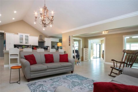 Casa en venta en Sun City Center, Florida, 2 dormitorios, 216 m2 № 1916948 - foto 5