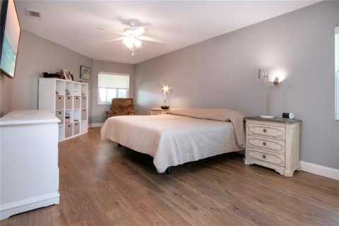 Casa en venta en Sun City Center, Florida, 2 dormitorios, 216 m2 № 1916948 - foto 27