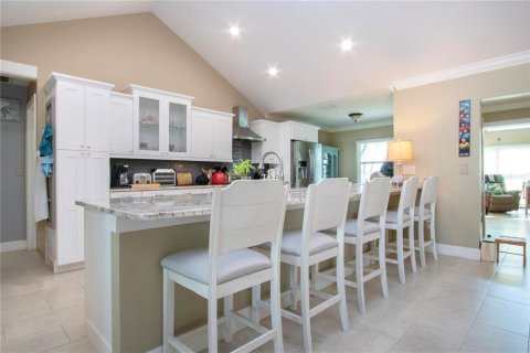 Casa en venta en Sun City Center, Florida, 2 dormitorios, 216 m2 № 1916948 - foto 16
