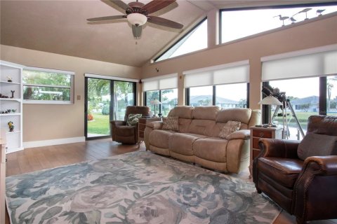 Casa en venta en Sun City Center, Florida, 2 dormitorios, 216 m2 № 1916948 - foto 11