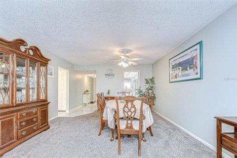 Condominio en venta en Saint Pete Beach, Florida, 2 dormitorios, 125.42 m2 № 2115768 - foto 14