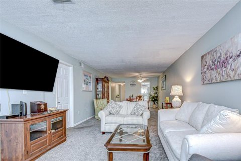 Condominio en venta en Saint Pete Beach, Florida, 2 dormitorios, 125.42 m2 № 2115768 - foto 19