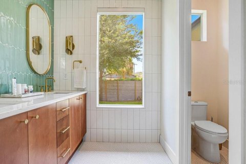 Villa ou maison à louer à Tampa, Floride: 4 chambres, 216.28 m2 № 2114240 - photo 26