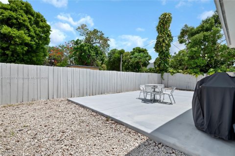 Купить виллу или дом в Ки-Ларго, Флорида 3 спальни, 125.42м2, № 1957899 - фото 7