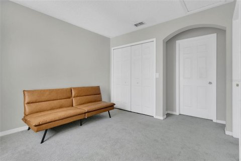 Townhouse in Ocoee, Florida 2 bedrooms, 118.45 sq.m. № 2156677 - photo 19