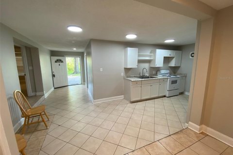 Apartamento en alquiler en Plant City, Florida, 3 dormitorios, 92.9 m2 № 1827328 - foto 8