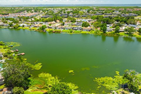 Casa en venta en Tampa, Florida, 3 dormitorios, 137.12 m2 № 1725509 - foto 5