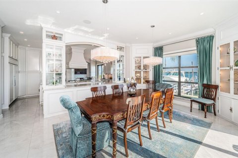 Villa ou maison à vendre à Saint Petersburg, Floride: 4 chambres, 537.16 m2 № 1526399 - photo 19