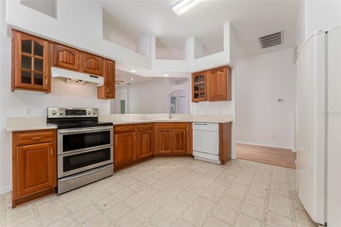 Villa ou maison à vendre à Odessa, Floride: 4 chambres, 191.94 m2 № 2419138 - photo 16