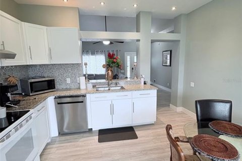 Casa en venta en Venice, Florida, 3 dormitorios, 125.7 m2 № 1817760 - foto 8
