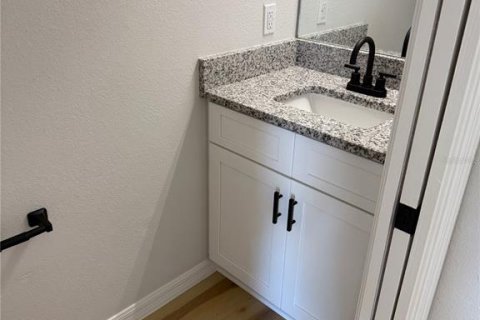 Touwnhouse à louer à Eustis, Floride: 2 chambres, 109.62 m2 № 1831724 - photo 4