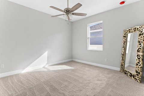 House in Pinellas Park, Florida 3 bedrooms, 180.23 sq.m. № 1554952 - photo 26