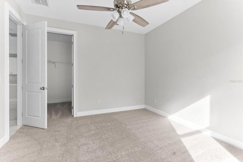 House in Pinellas Park, Florida 3 bedrooms, 180.23 sq.m. № 1554952 - photo 27