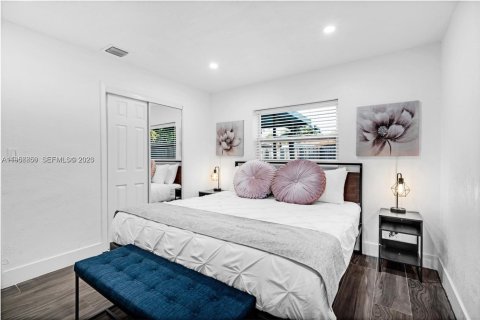 Casa en alquiler en Hollywood, Florida, 5 dormitorios, 112.32 m2 № 2010743 - foto 22