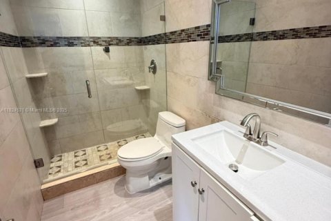 House in Dania Beach, Florida 3 bedrooms, 120.31 sq.m. № 1814865 - photo 15