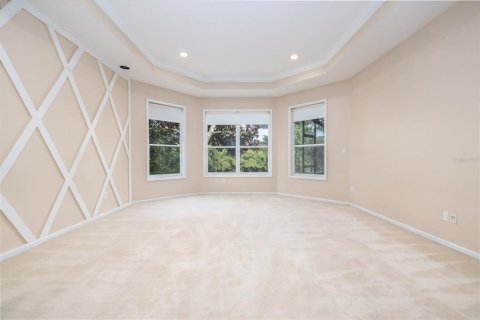 House in DeLand, Florida 4 bedrooms, 254.74 sq.m. № 2259149 - photo 20