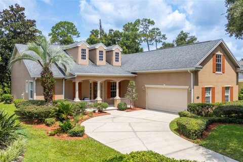 House in DeLand, Florida 4 bedrooms, 254.74 sq.m. № 2259149
